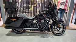 2025 HARLEY-DAVIDSON FLHX STREET GLIDE (117)
