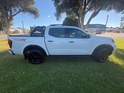 2023 Nissan Navara PRO-4X
