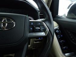 2022 Toyota Landcruiser Sahara ZX
