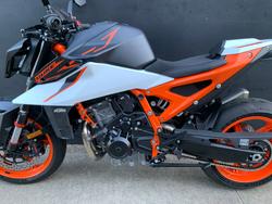 2026 Ktm 2026 Ktm 990CC 990 DUKE R BLACK