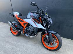 2026 Ktm 2026 Ktm 990CC 990 DUKE R BLACK