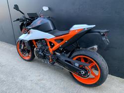 2026 Ktm 2026 Ktm 990CC 990 DUKE R BLACK