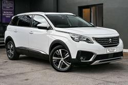 2017 Peugeot 5008 Allure