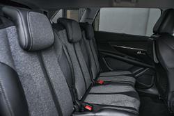 2017 Peugeot 5008 Allure
