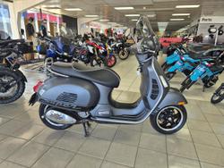 Vespa GTS 300 Super Sport FL