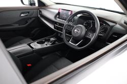 2025 Nissan X-TRAIL ST