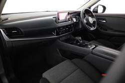 2025 Nissan X-TRAIL ST