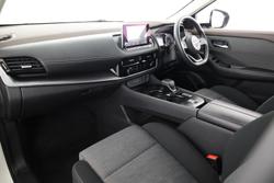 2025 Nissan X-TRAIL ST