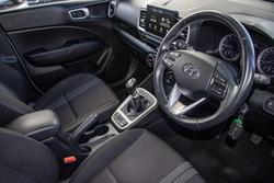 2019 Hyundai Venue Active