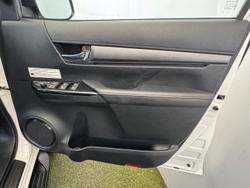 2021 Toyota Hilux Rogue