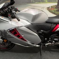 2021 Suzuki GSX1300RR (HAYABUSA) Silver