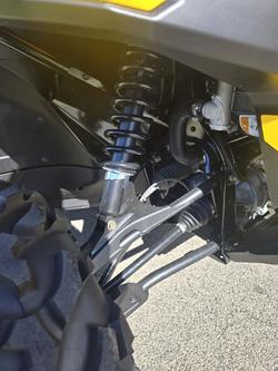 2026 Can-Am Defender HD10 DPS PRO Defender Yellow