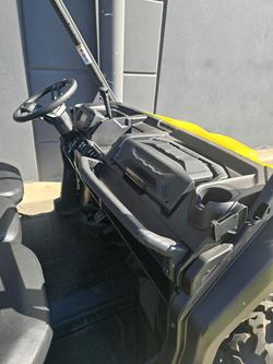 2026 Can-Am Defender HD10 DPS PRO Defender Yellow