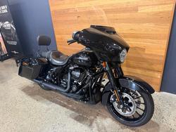2018 HARLEY-DAVIDSON FLHXS STREET GLIDE SPECIAL