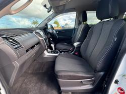 2020 Isuzu MU-X LS-U
