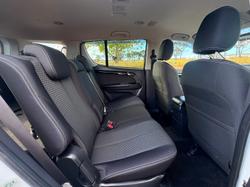 2020 Isuzu MU-X LS-U