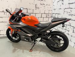 2022 Yamaha YZF-R3 R3 Orange