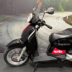 2013 APRILIA SCARABEO 125 Black