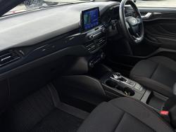 2019 Ford Focus ST-Line