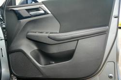 2022 Mitsubishi Outlander LS