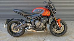 Triumph Trident 660