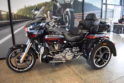 2020 HARLEY-DAVIDSON FLHTCUTGSE CVO TRI GLIDE