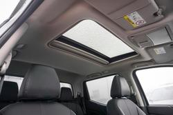 2024 Nissan Navara ST-X