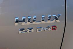 2021 Toyota Hilux SR5