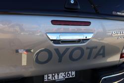 2021 Toyota Hilux SR5