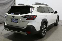 2022 Subaru Outback AWD Touring