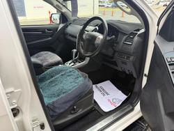 2020 Isuzu MU-X LS-T