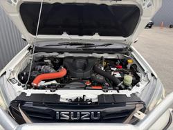 2020 Isuzu MU-X LS-T
