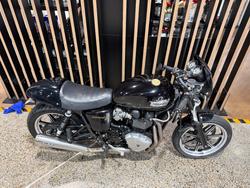 Triumph 2009 TRIUMPH 865CC BONNEVILLE SE A1 JET BLACK