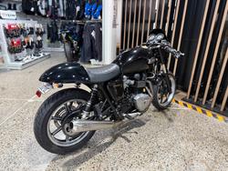 Triumph 2009 TRIUMPH 865CC BONNEVILLE SE A1 JET BLACK