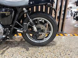 Triumph 2009 TRIUMPH 865CC BONNEVILLE SE A1 JET BLACK