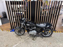 Triumph 2009 TRIUMPH 865CC BONNEVILLE SE A1 JET BLACK