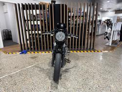 Triumph 2009 TRIUMPH 865CC BONNEVILLE SE A1 JET BLACK