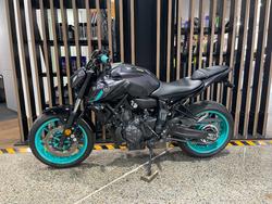 2025 Yamaha YZF-R7LA Black