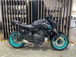 Yamaha YZF-R7LA