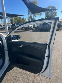 2024 Kia Stonic S YB MY25 Clear White