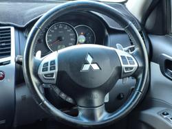 2015 Mitsubishi Challenger