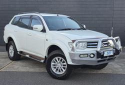 2015 Mitsubishi Challenger