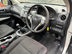 2018 Nissan Navara RX