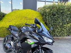 2025 Kawasaki NINJA 650L Black