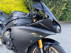 2009 Yamaha YZF-R1 Black