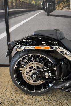 2026 HARLEY-DAVIDSON FXBR BREAKOUT (117)