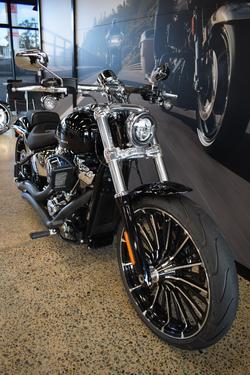 2026 HARLEY-DAVIDSON FXBR BREAKOUT (117)