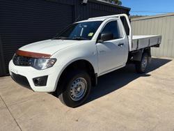 2014 Mitsubishi Triton GLX