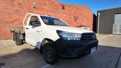 2019 Toyota Hilux Workmate TGN121R 4x2 Glacier White