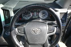 2016 Toyota Landcruiser GXL